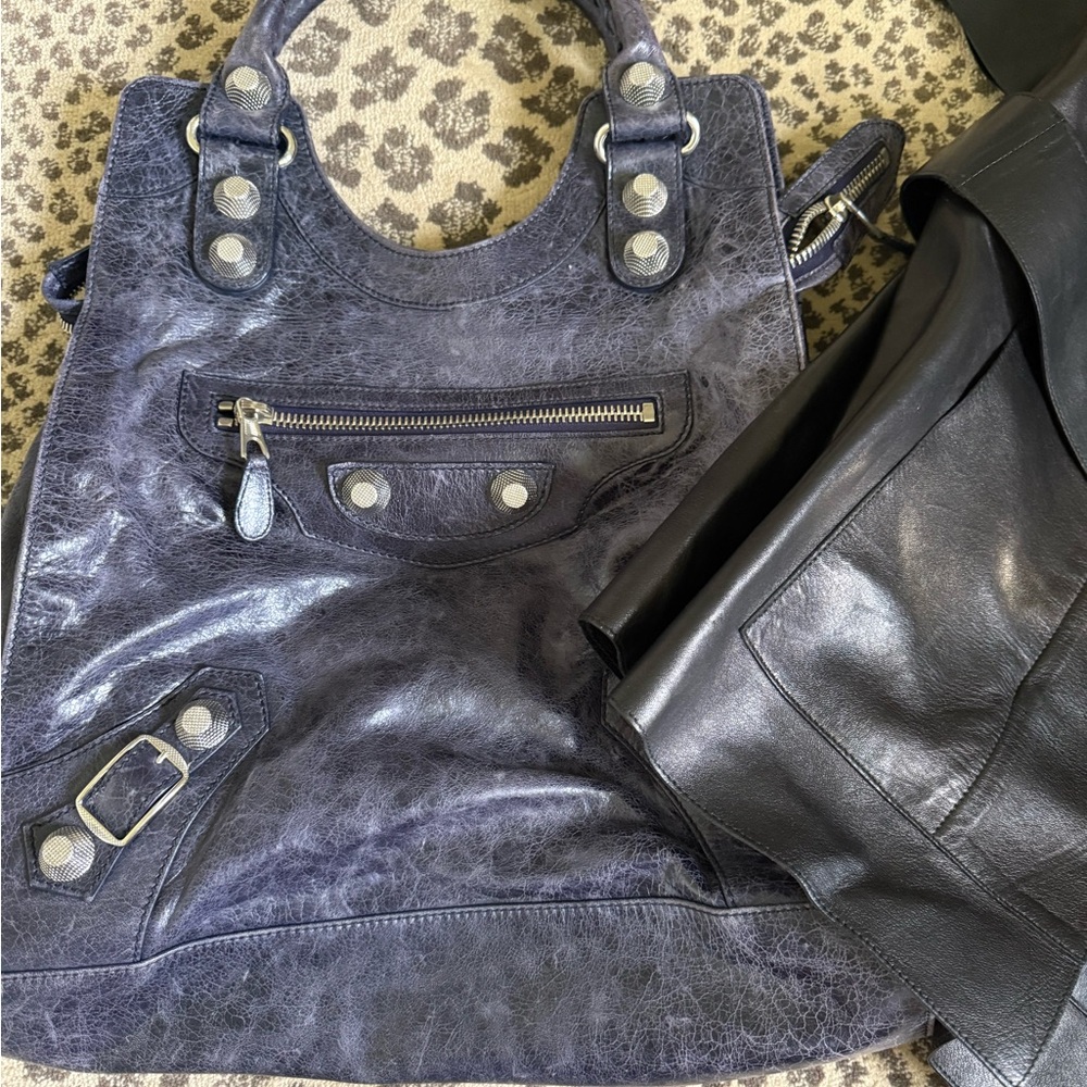 Balenciaga Paris Navy Moto Leather Tote - Picture 13 of 17